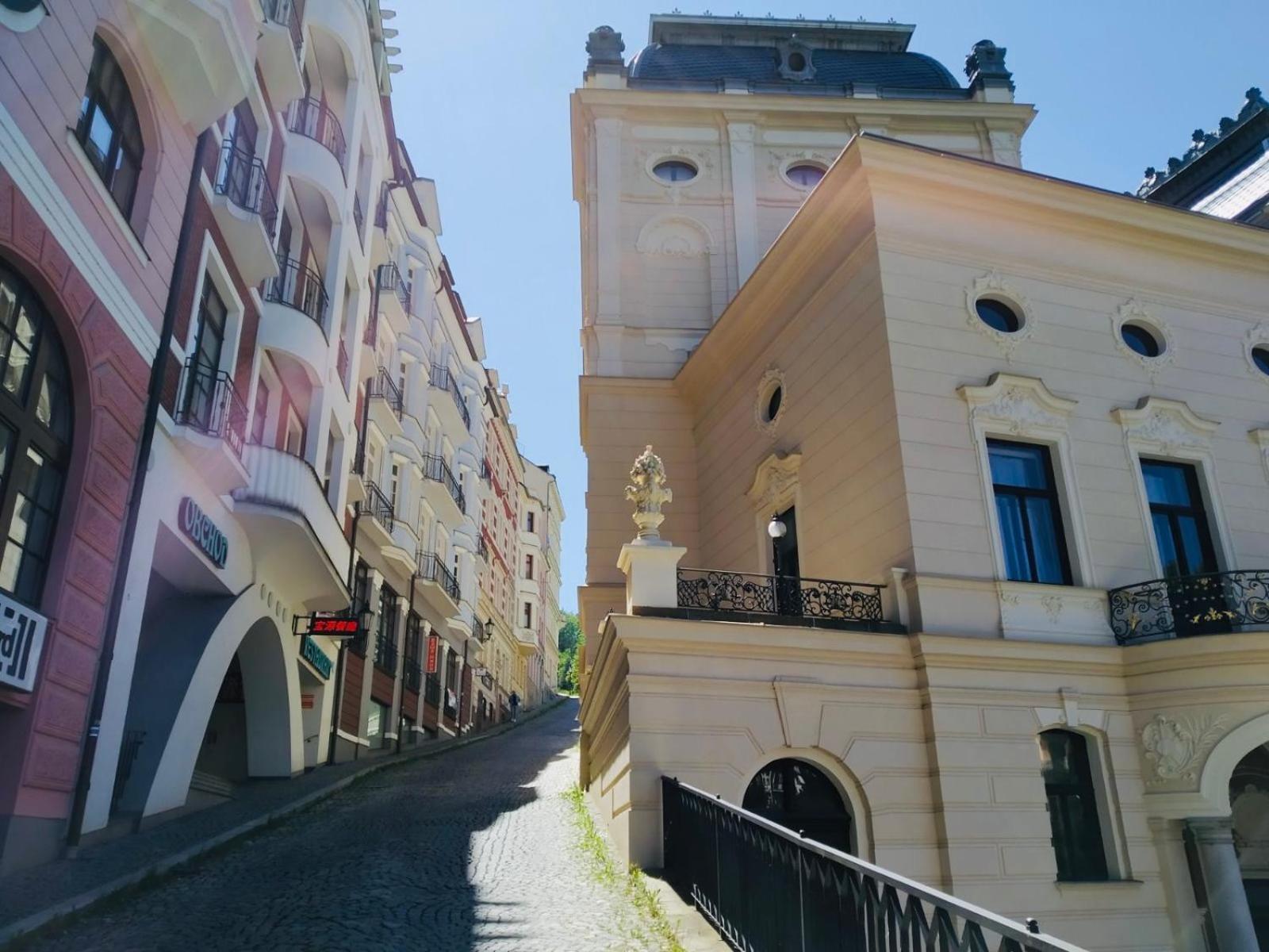 Romanceart Apartments Karlsbad Buitenkant foto